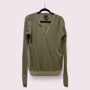 Piper Waffle V-Neck by Lily and Lottie.